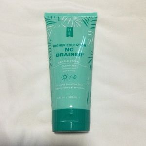 Higher Education No Brainer gentle facial cleanser.  6 oz